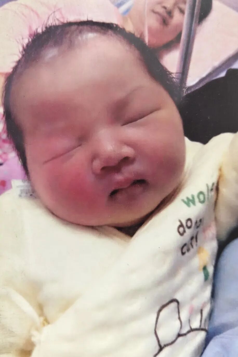 【摇篮&middot;时光机②】见证四口之家的幸福变迁与妇幼温情